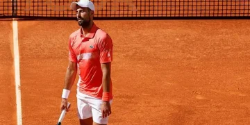Arnaldi Stuns Idol Djokovic in Madrid Open Upset