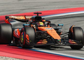 Piastri Claims Spanish Grand Prix Pole, Leads McLaren 1-2