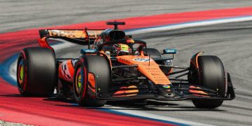 Piastri Claims Spanish Grand Prix Pole, Leads McLaren 1-2