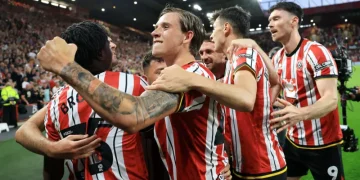 Championship: Blades Crush City, Cruise to Play-off Final