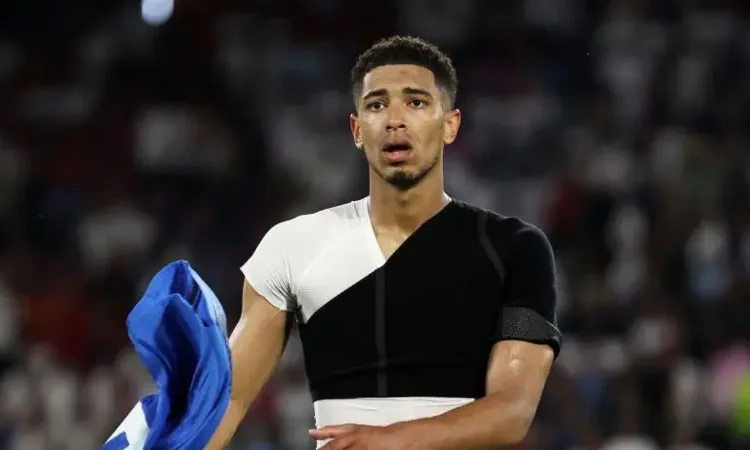 Bellingham to Undergo Shoulder Surgery, Misses Start of Season