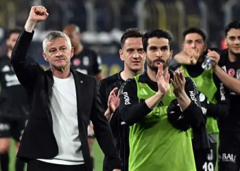 Solskjaer’s Beşiktaş Downs Fenerbahçe, Denting Mourinho’s Title Hopes
