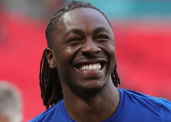 Eze Scores Off the Pitch with Chess Victory