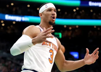 Knicks Stun Celtics in Comeback, Take 2-0 Lead