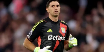 Tearful Villa Farewell Signals Martinez Transfer Battle: Man Utd & Barca on Alert