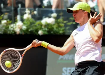 Collins Upsets Swiatek in Rome