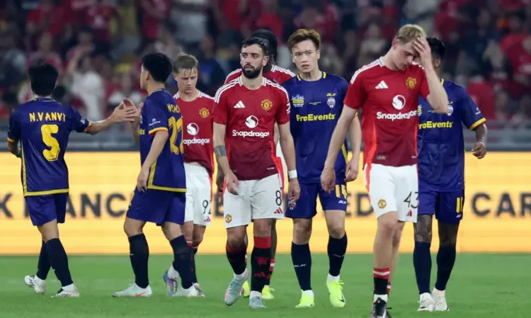 Manchester United’s Post-Season Struggles Continue with Malaysia Defeat, Amorim Welcomes Boos