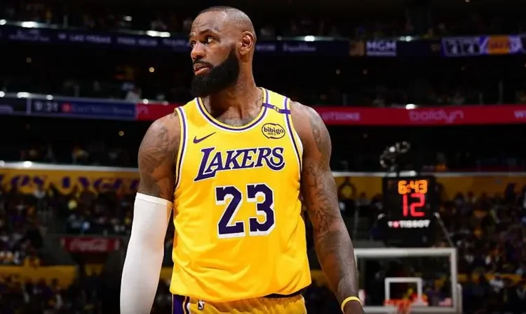 James Uncertain About Future After Lakers’ Play-off Exit