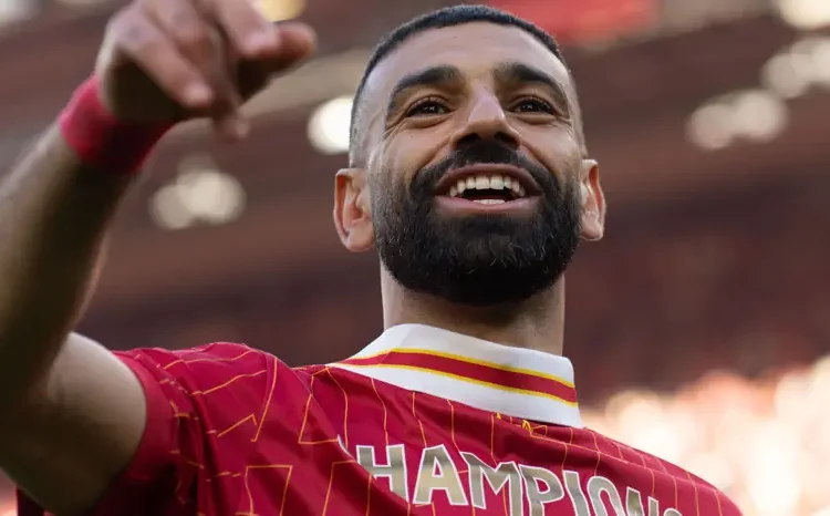 Salah Crowned FWA Footballer of the Year After Title-Winning Season
