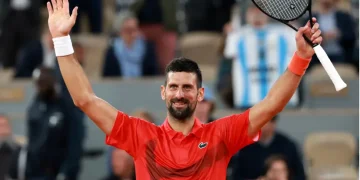 Djokovic Begins French Open Title Quest with Strong Start