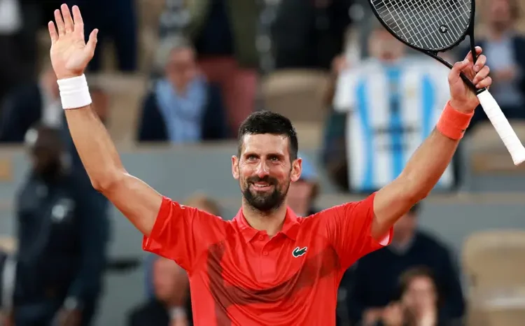 Djokovic Begins French Open Title Quest with Strong Start