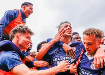 PSV Eindhoven Crowned Eredivisie Champions After Late Ajax Collapse