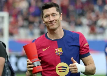 Lewandowski to Start on the Bench for Barca’s Decisive Inter Clash