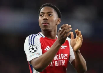 Lewis-Skelly Signs New Five-Year Arsenal Deal, Aims for “Legacy”
