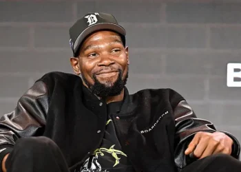 Durant Joins Rockets in Blockbuster Trade