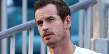 Murray Voices Strong Social Media Concerns