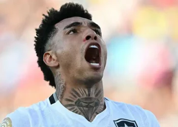 Botafogo Stuns PSG in Club World Cup Opener