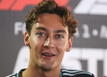 Russell Confirms Mercedes in Talks with Verstappen for 2026