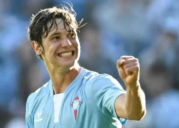 Wolves Sign Fer Lopez in £19m Deal