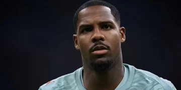 Chelsea in Talks with AC Milan for Goalkeeper Mike Maignan