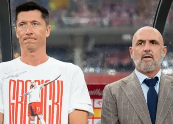 Lewandowski Quits Poland National Team Amidst Coach Fallout