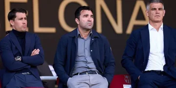 Barcelona’s Deco Dismisses Financial Concerns, Eyes Sustained Success
