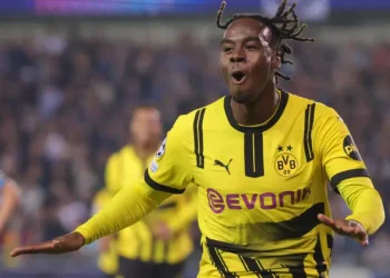 Dortmund Rejects Chelsea’s £42m Gittens Bid Ahead of Club World Cup Deadline
