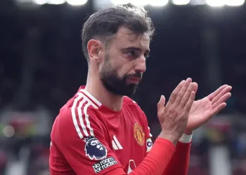 Al-Hilal Pushing for Bruno Fernandes, Man Utd Captain Weighs Saudi Move