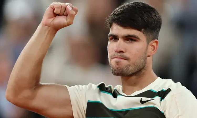 Alcaraz Storms into French Open Semi-Final, Faces Musetti Next