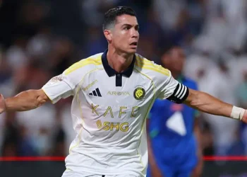 Ronaldo Hints at Al-Nassr Stay, Dispelling Exit Talk