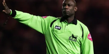 Trailblazing Premier League Referee Uriah Rennie Dies Aged 65