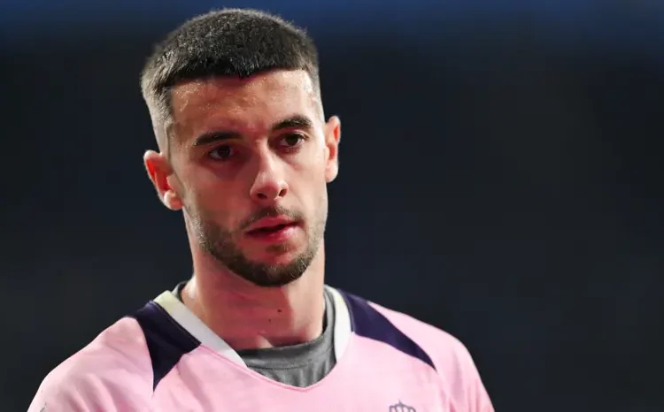 Barcelona Secures Joan Garcia in €25 Million Deal