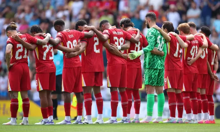 Liverpool Honour Jota and Silva in Emotional Friendly