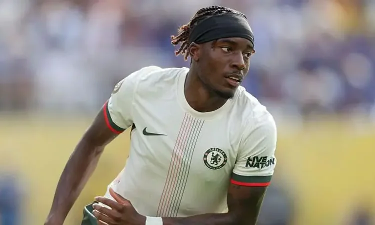 Arsenal Make £50m Approach for Chelsea Winger Noni Madueke