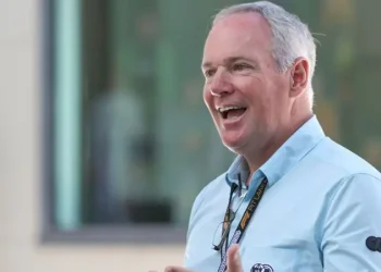 Tim Mayer to Bid for FIA Presidency