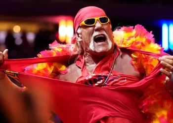 Hulk Hogan, Wrestling Icon, Dies at 71