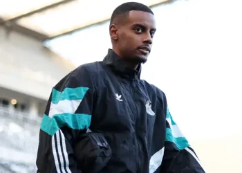 Liverpool Eye Isak After Diaz Sale