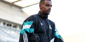 Liverpool Eye Isak After Diaz Sale