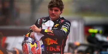 Verstappen Unfazed by Horner’s Exit, Signals Red Bull Loyalty
