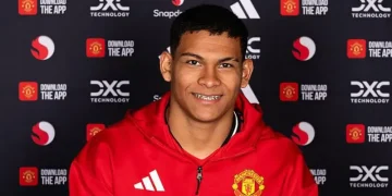 Manchester United Sign Paraguayan Teen Sensation Diego Leon