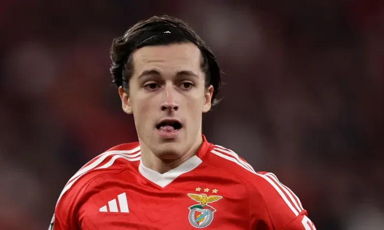 Real Madrid Re-Sign Former Youth Player Carreras