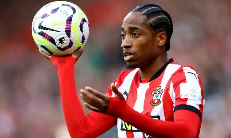 Walker-Peters to Join West Ham After Besiktas Deal Collapses