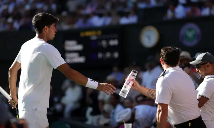 Alcaraz Survives Wimbledon Opener Amidst Heat and Fognini Scare