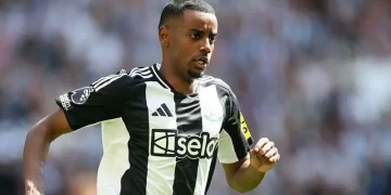 Isak Seeks Newcastle Exit After Pre-Season Snub