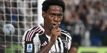 David Scores on Debut as 10-Man Juventus Beat Parma