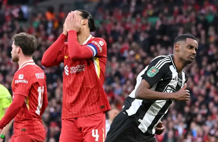Isak Saga Adds Fire to Newcastle’s Home Opener Against Liverpool