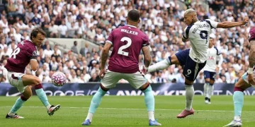 Richarlison Double Inspires Perfect Start for New Spurs Boss Frank