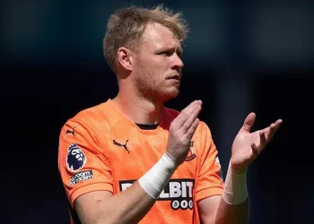 Ramsdale Joins Newcastle on Loan, Reuniting with Howe