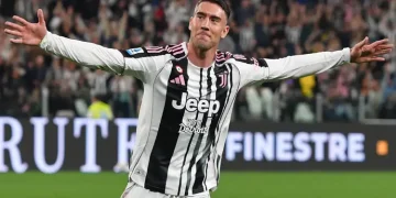 United Plot Vlahovic Move as Sesko Pursuit Falters