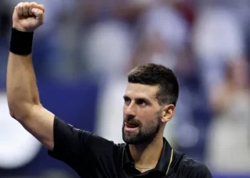 Djokovic Battles Through Opener, American Men Advance